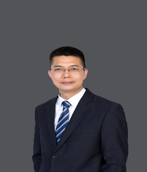李有龍